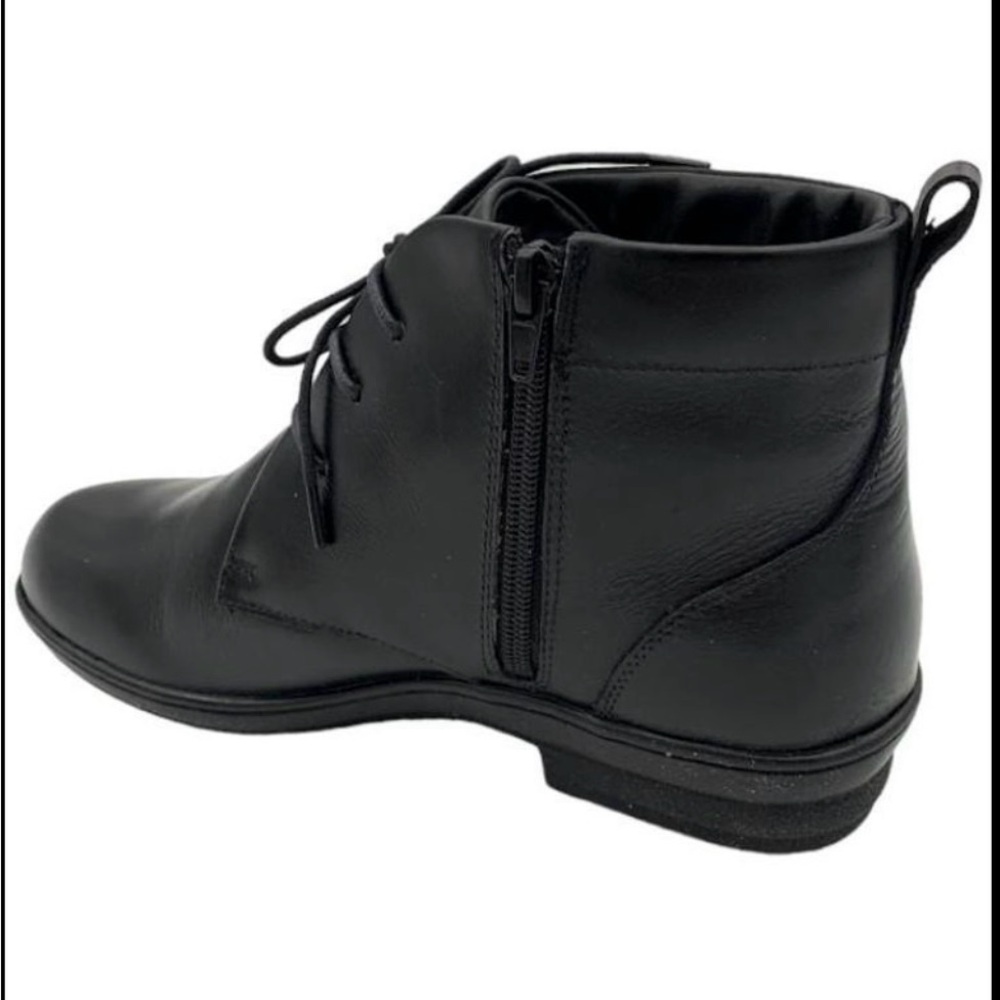 David Tate Leather Lace up Black Ankle Boots with Side Zip